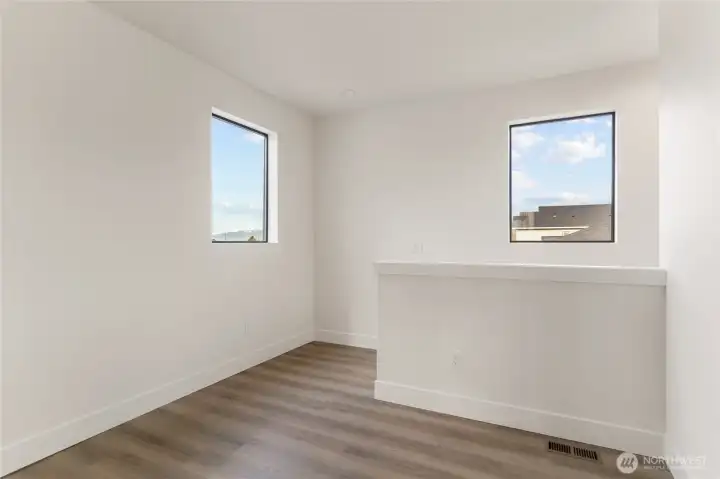 Not of actual home. Same floorplan, builder, and neighborhood.