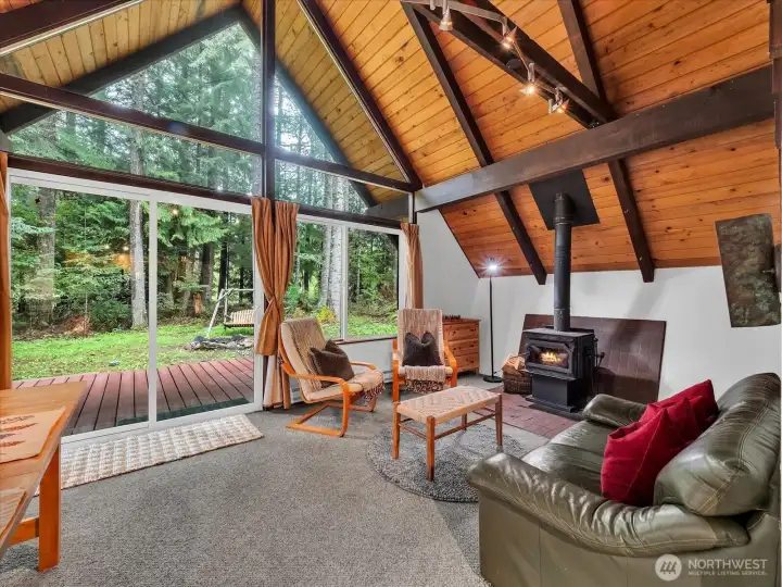 Beautiful vaulted ceilings- 17117 Riverview Way E