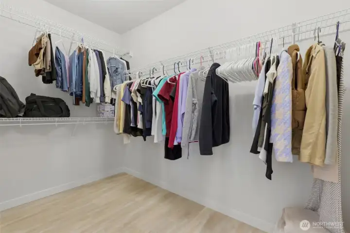 Primary bedroom/walk in closet