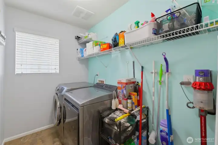 2nd floor washer and dryer room