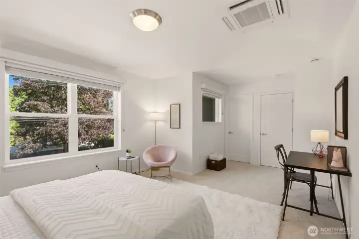 Large second bedroom on upper level Large second bedroom on upper level