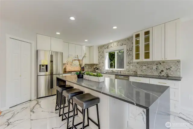 Stunning Modern Kitchen