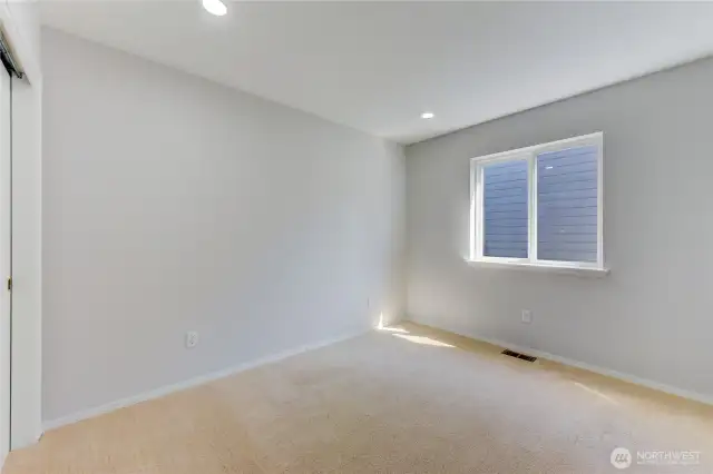 2nd Bedroom