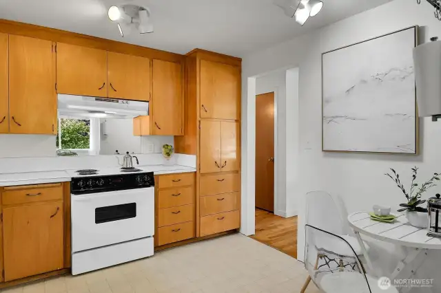 Eating space in kitchen.