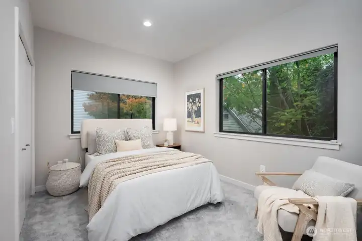 2nd bedroom