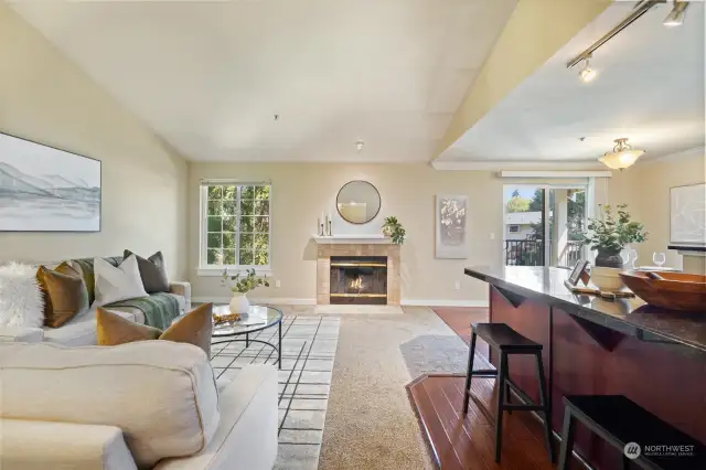 Spacious living room that opens to kitchen and dinning area.