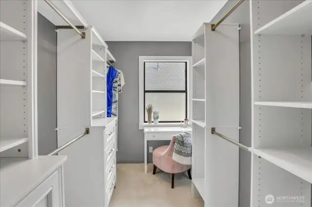 Walk-in Closet