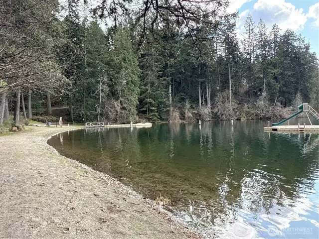 Short hike to beach