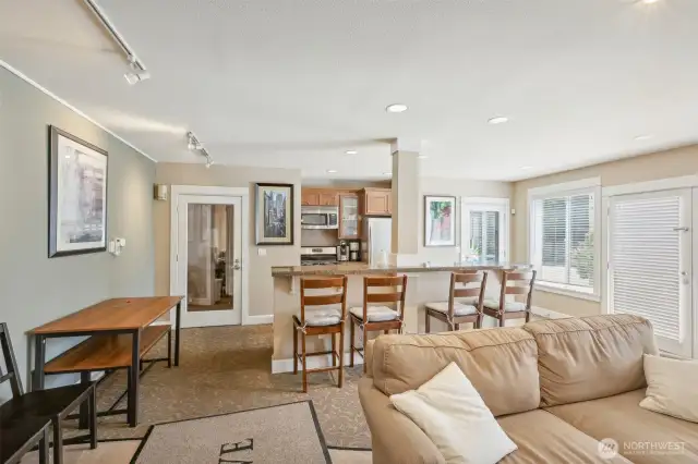 Community Clubhouse with Resort-like Amenities