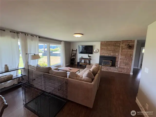 Open living room...