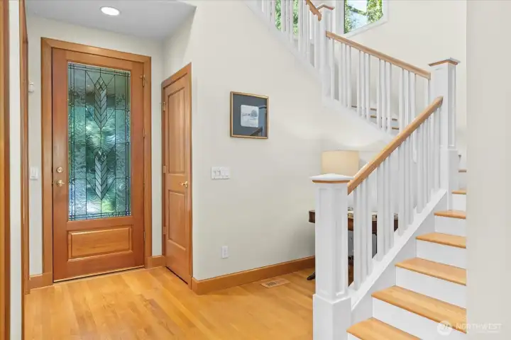 Entry & Staircase
