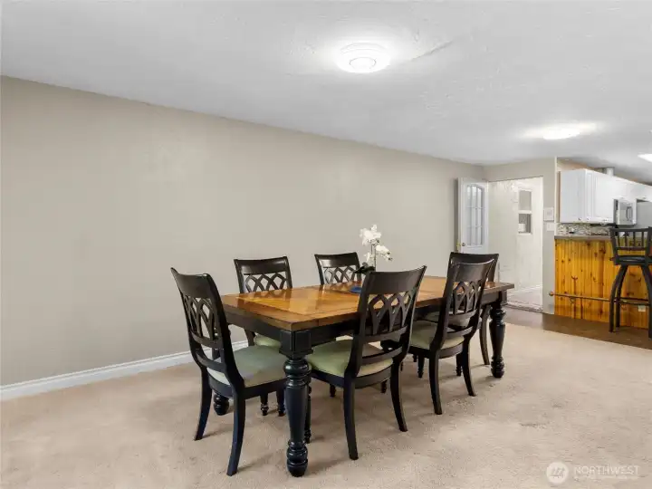 Dining - Main Unit