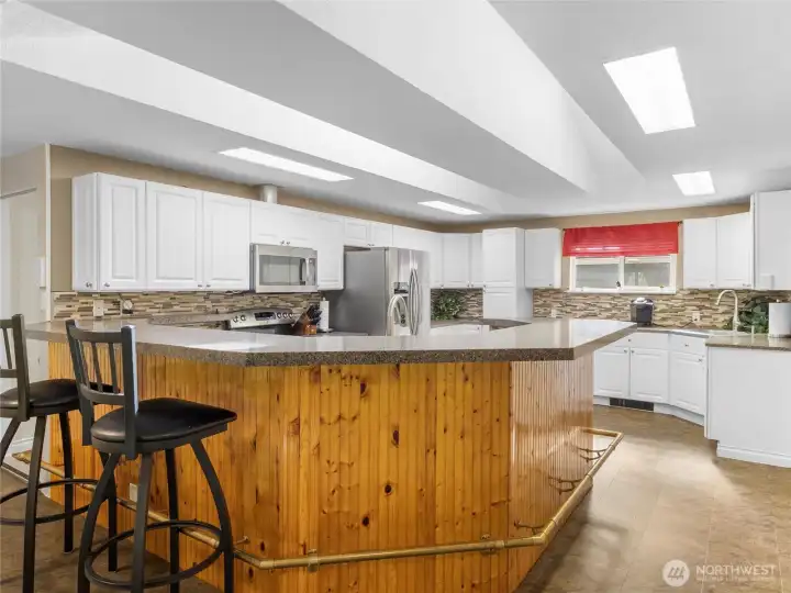 Kitchen - Main Unit