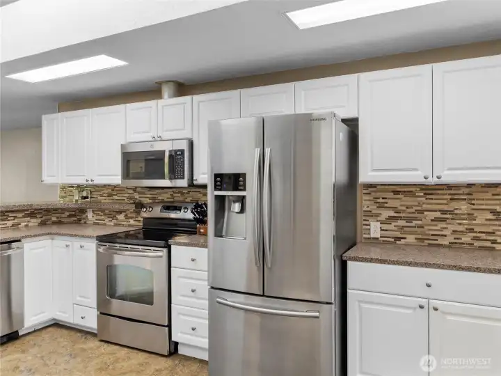 Kitchen - Main Unit