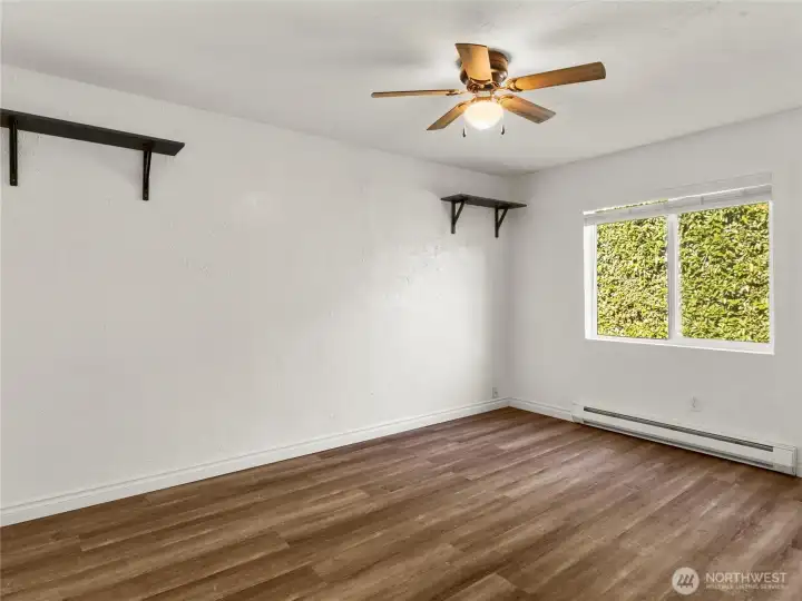 Front Unit - 1st Bedroom