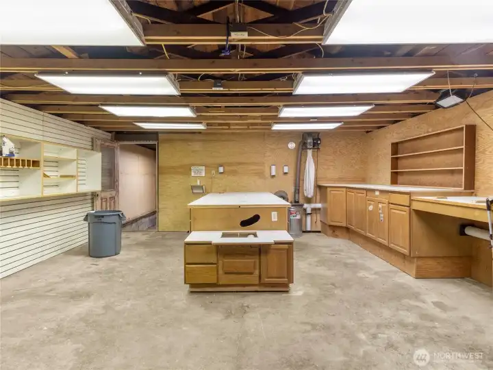 Middle Room in Shop