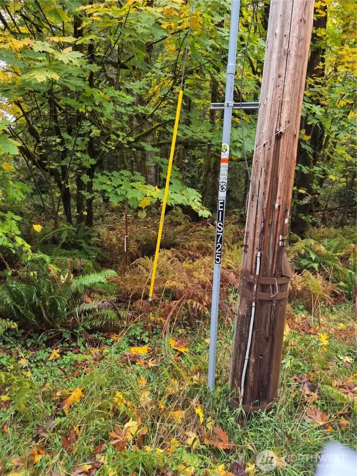 Left property corner