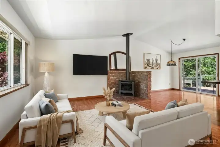 Virtual Staging