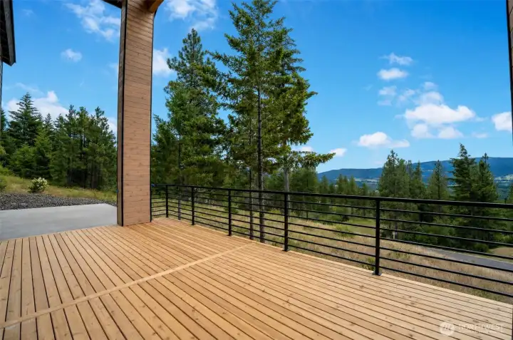 large back deck with 180 degree views