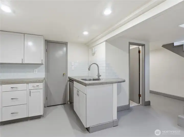 Downstairs Kitchenette
