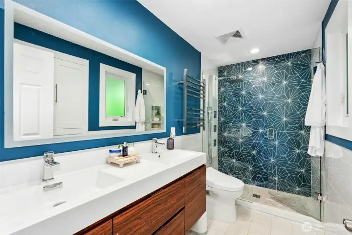 Updated 3/4 bath