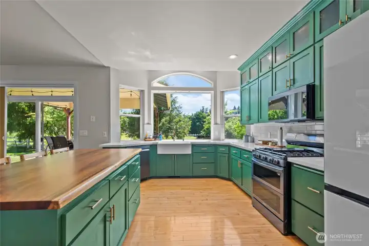 Abundant Natural Light From the Bay Windows
