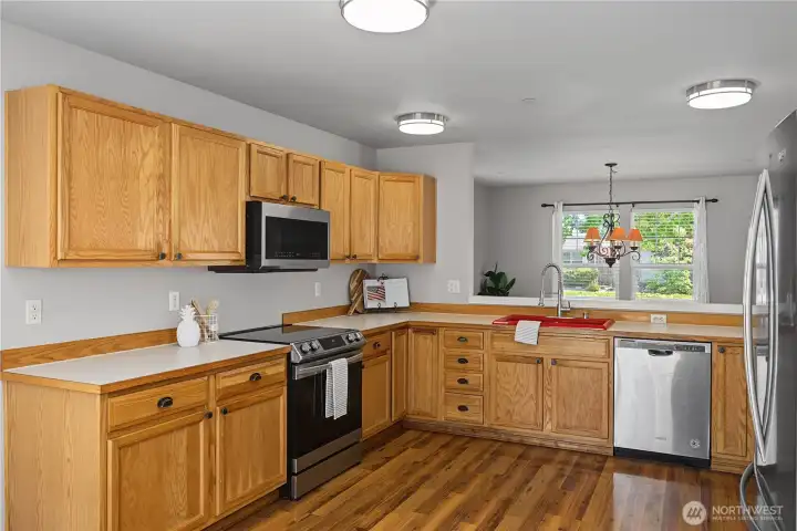 lots of counter space!