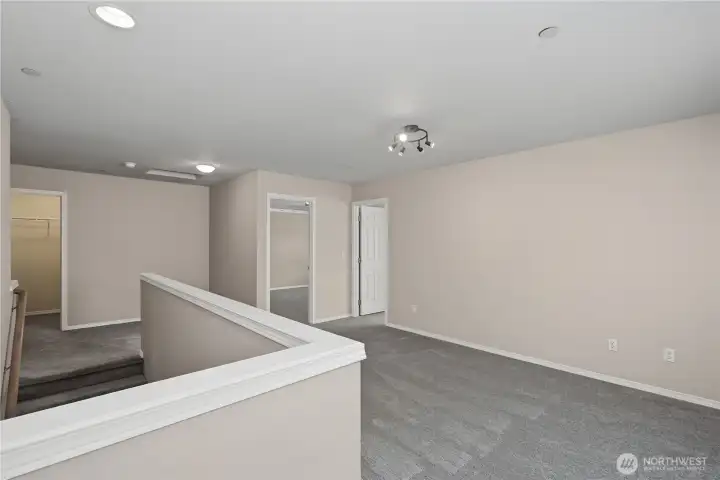 loft with lots of possibilities