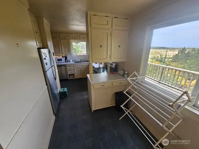 The breakfast nook with an amazing ocean view.