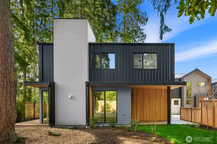 Discover the perfect blend of modern living & comfort in this three-home community nestled in Bridle Trails neighborhood.