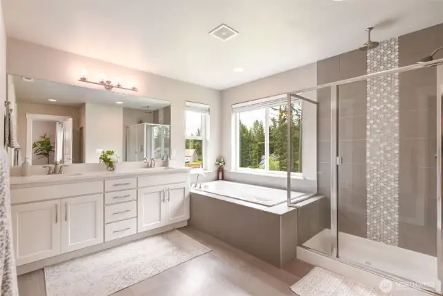 The lovely primary en suite