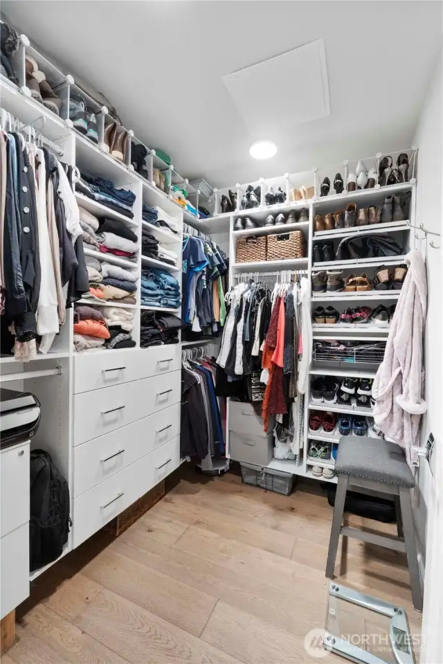 Organization done right.  This oversized walk-in closet delivers more than just storage—it offers total wardrobe control. With custom organizers, drawers, and adjustable shelving, it’s built for real-life function without sacrificing polish. It’s the kind of feature that sets this condo apart from typical one-bedroom layouts.