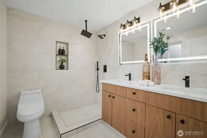 Master Bath at main level