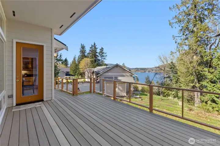 Enjoy your lake view while sipping your morning coffee on the covered back deck.
