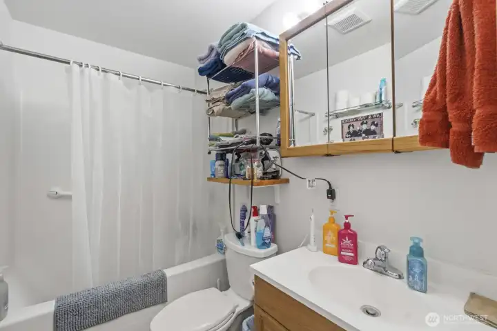 HOME 3