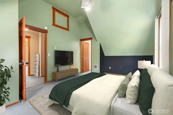 Virtually staged..Vaulted CeilingsVirtually staged Virtually staged..Vaulted CeilingsVirtually staged