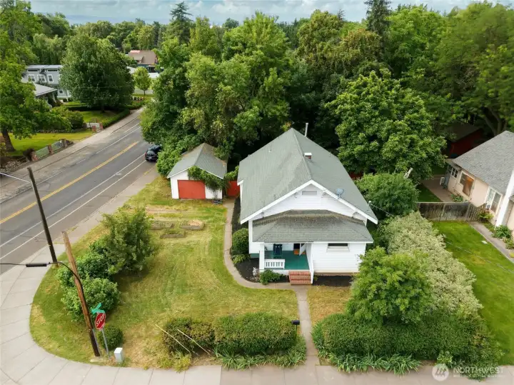 Mature landscaping Mature landscaping