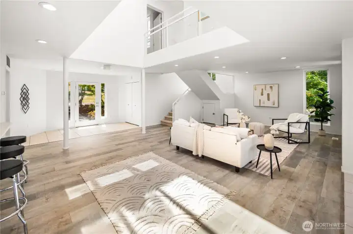 Main floor open to the second floor with huge skylights. Main floor open to the second floor with huge skylights.