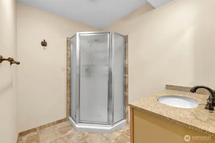 MIL suite 3/4 bath (lower floor).