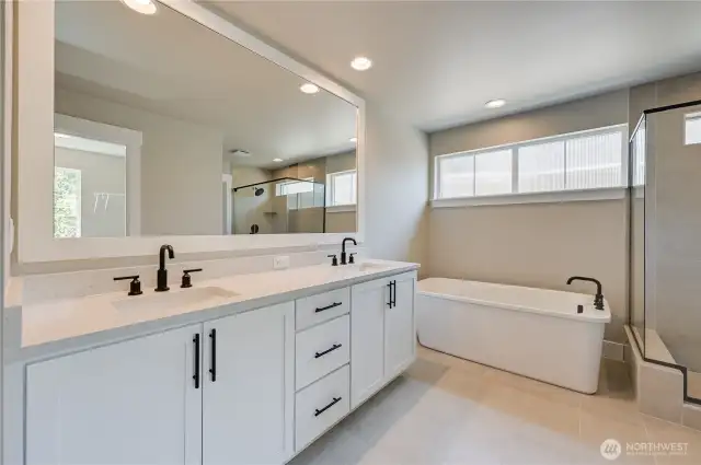 Private Primary Bathroom Suite