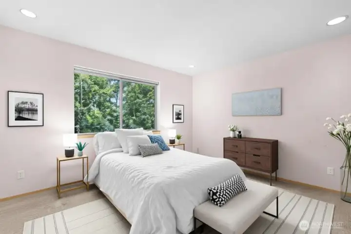 Versatile bedrooms—ideal for family, guests, or home office use.( Virtually Staged )