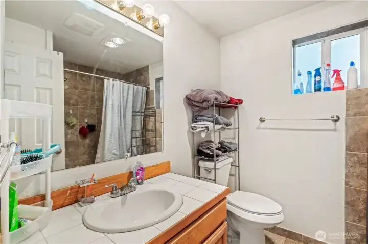Upstairs Bathroom