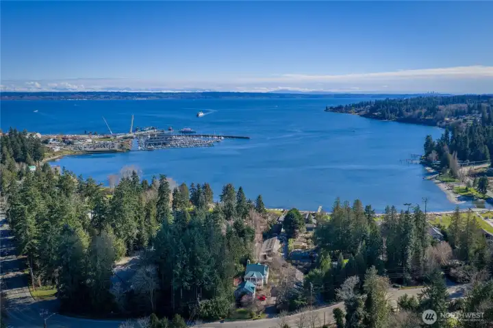 The gorgeous Appletree Cove.