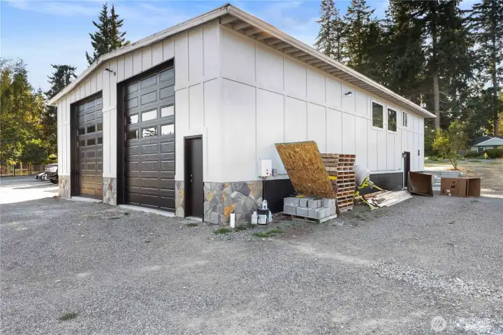 Side - NE view of Shop.