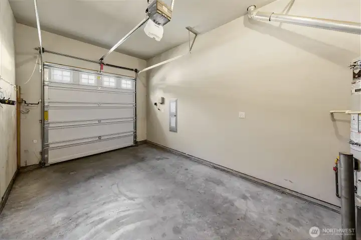 Attached oversized one car garage - groceries straight into the kitchen.