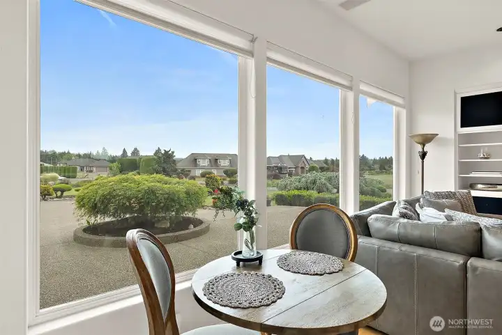 Enjoy a Stunning Mt. Rainier View with Your Morning Coffee!