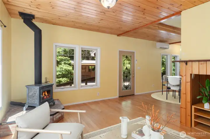 Virtually Staged.  Wonderful Windows.