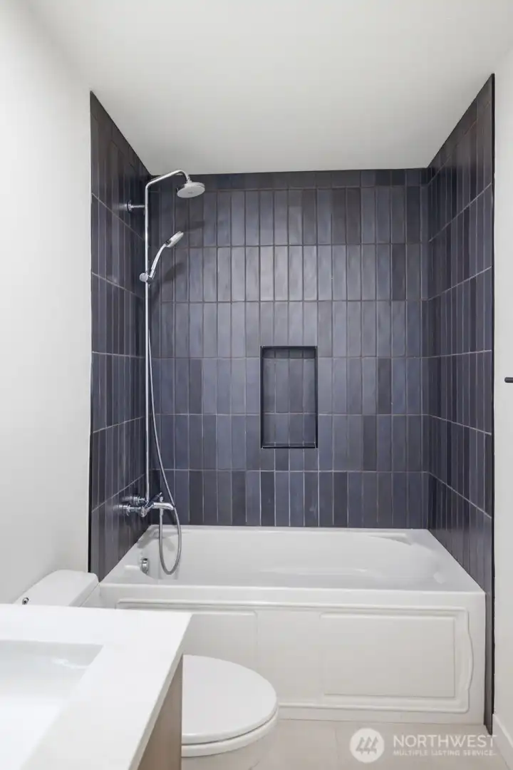 Full bath Full bath