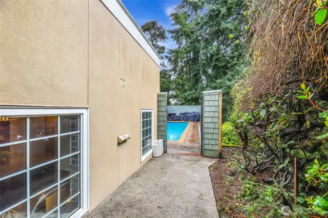 Private pathway from Primary Suite to Swimming Pool.