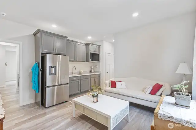 multi-gen living room & partial kitchen